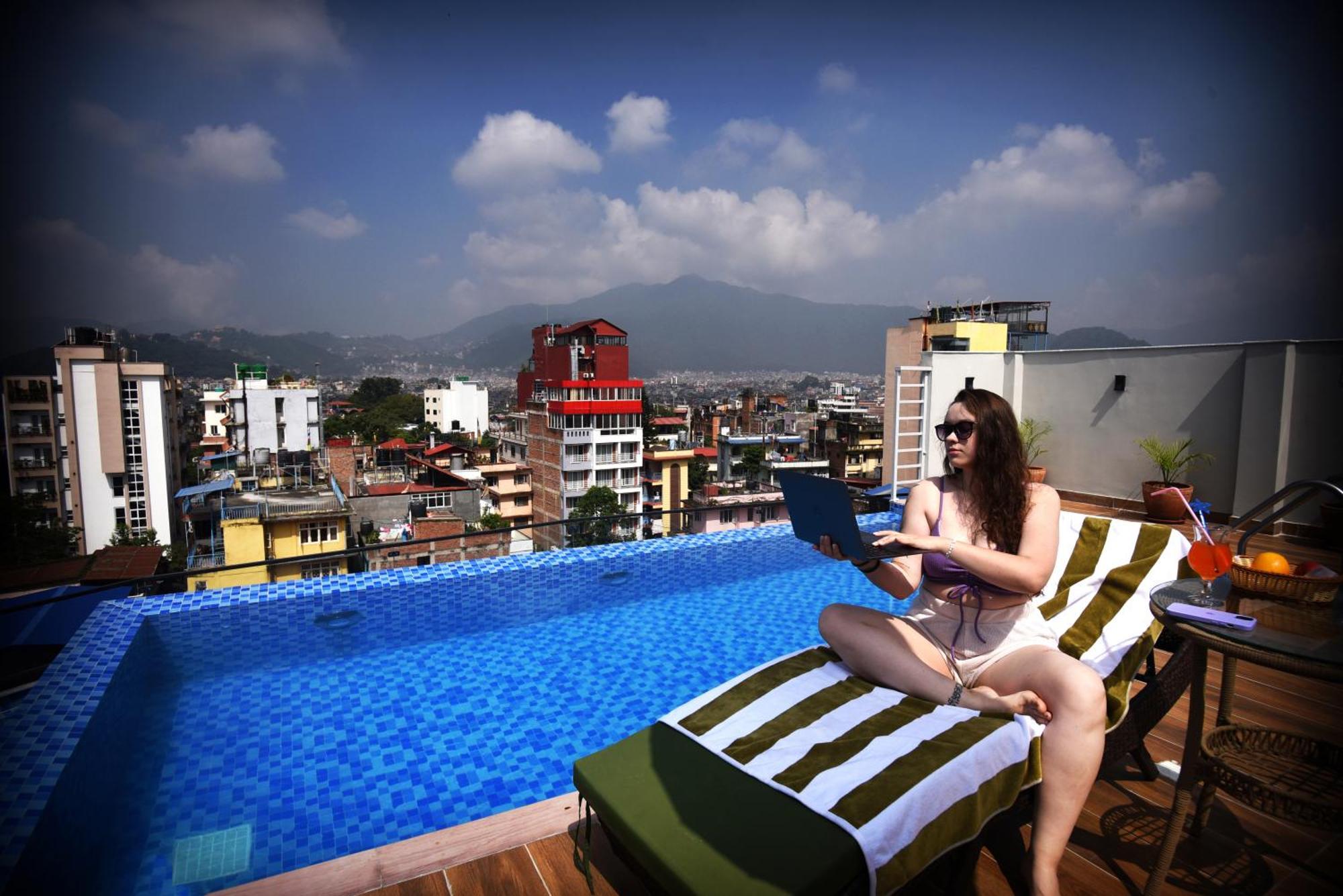 Divine Kathmandu Hotel Exterior photo