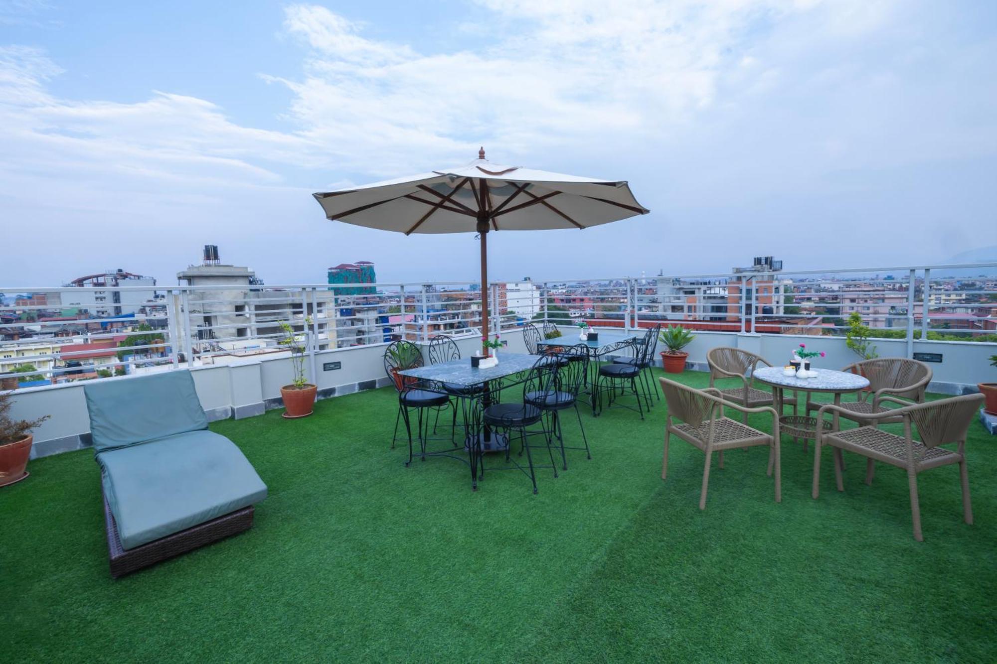 Divine Kathmandu Hotel Exterior photo